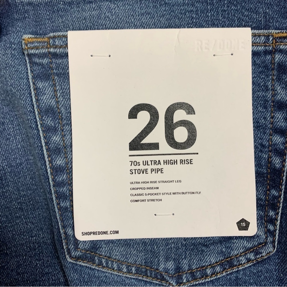 RE/DONE 70S ULTRA HIGH RISE STOVE PIPE
DENIM RAW HEMS WASH BROKEN IN DARK - Picture 13 of 16